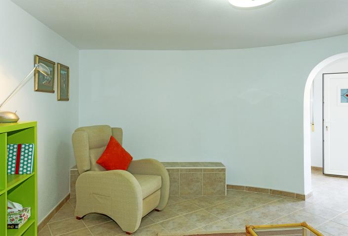 Image No.39-4 Bed Villa / Detached for sale