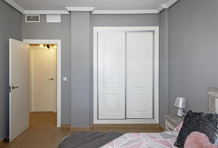 Image No.33-4 Bed Villa / Detached for sale