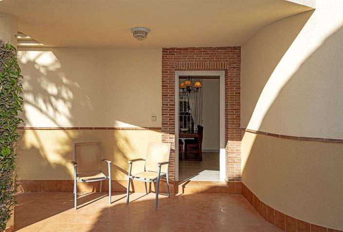 Image No.8-3 Bed Villa / Detached for sale