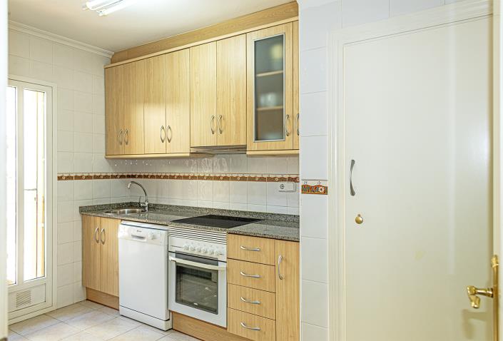 Image No.12-3 Bed Villa / Detached for sale