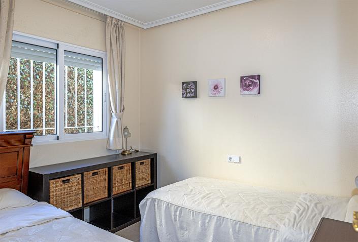 Image No.16-3 Bed Villa / Detached for sale