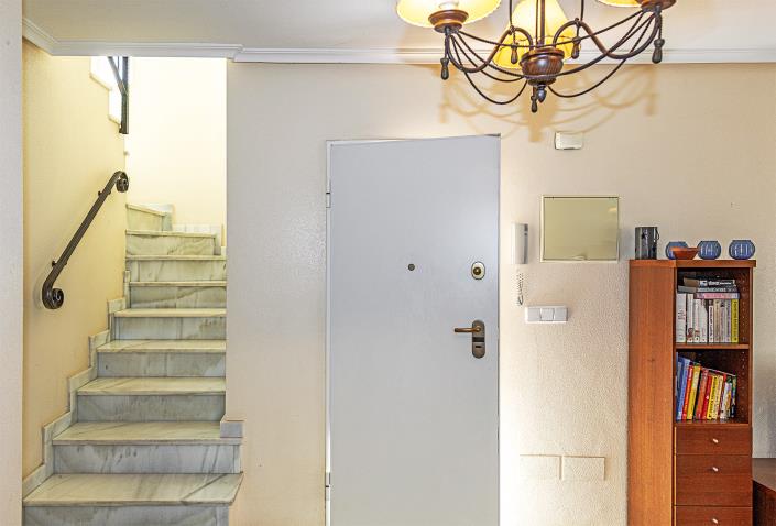 Image No.19-3 Bed Villa / Detached for sale