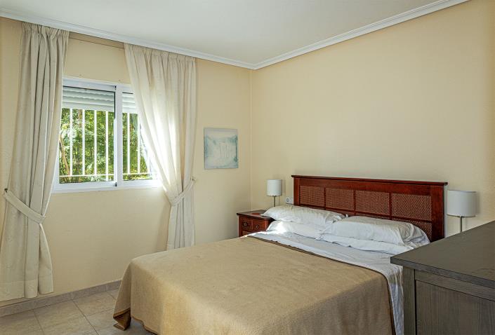 Image No.22-3 Bed Villa / Detached for sale