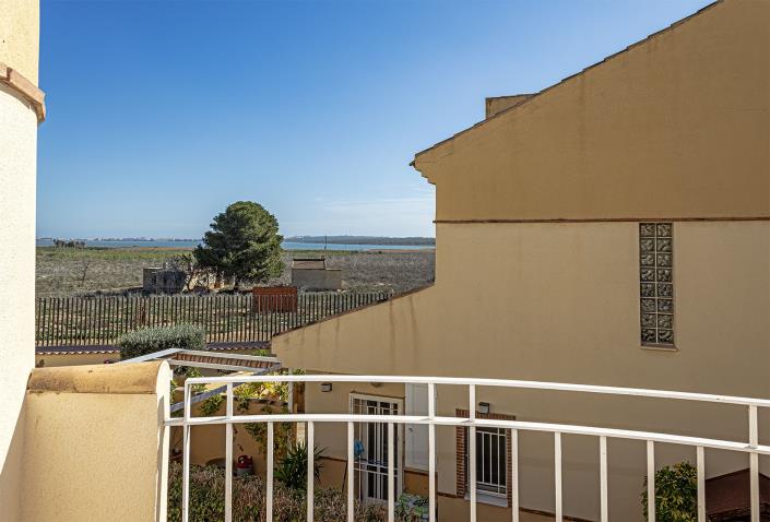 Image No.24-3 Bed Villa / Detached for sale