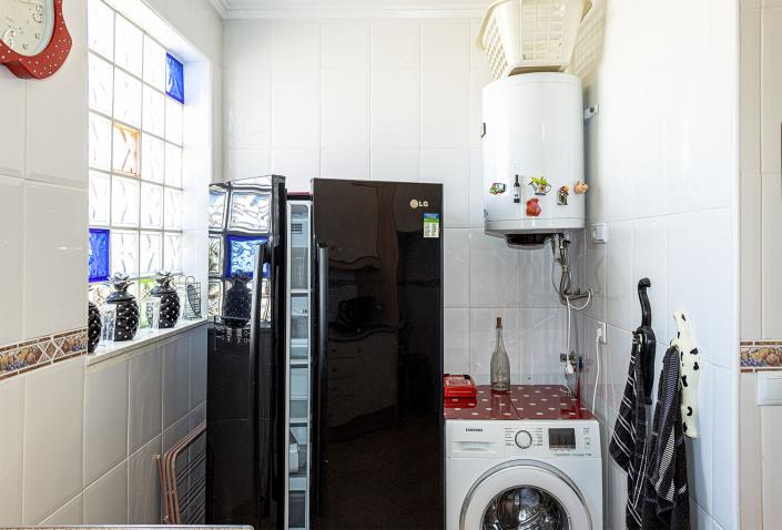 Image No.20-4 Bed Villa / Detached for sale