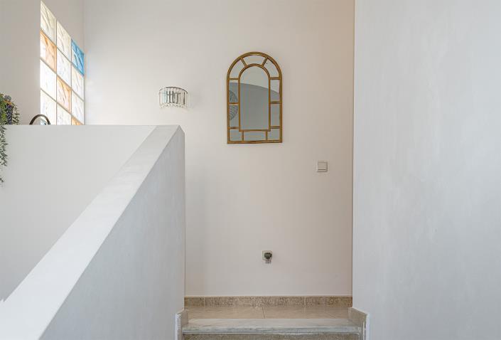 Image No.27-4 Bed Villa / Detached for sale