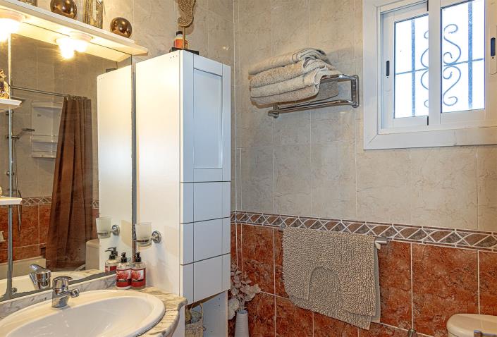 Image No.32-4 Bed Villa / Detached for sale