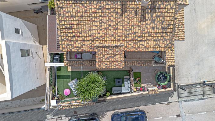 Image No.4-4 Bed Semi-Detached for sale