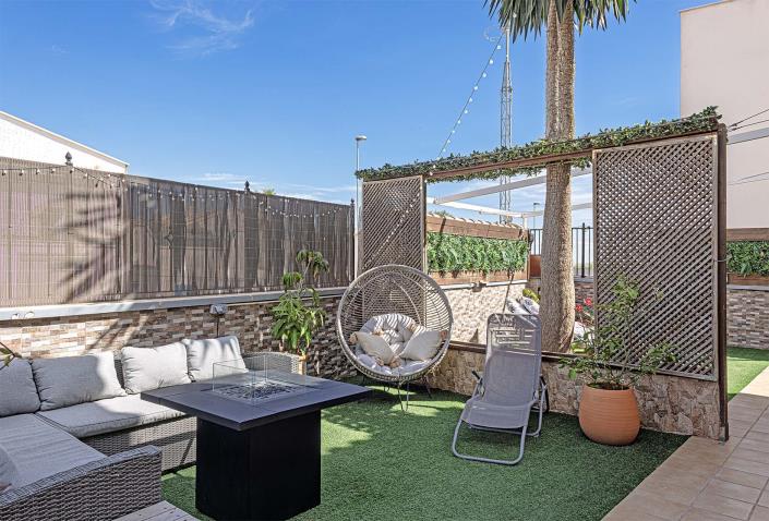 Image No.8-4 Bed Semi-Detached for sale