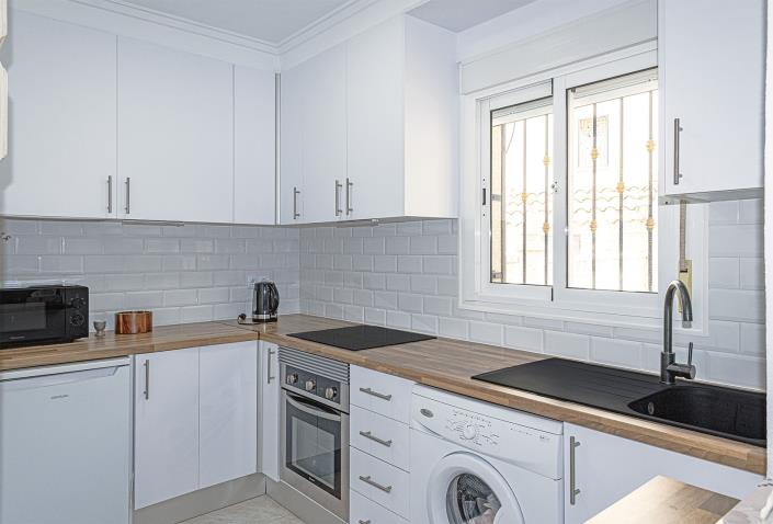 Image No.14-2 Bed Apartment for sale