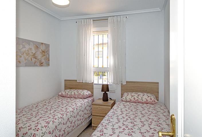 Image No.16-2 Bed Apartment for sale