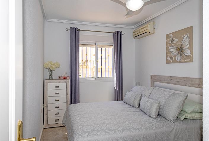 Image No.17-2 Bed Apartment for sale