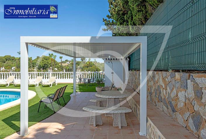 Image No.8-Villa de 4 chambres à vendre à Villamartin