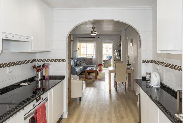 Image No.14-2 Bed Apartment for sale