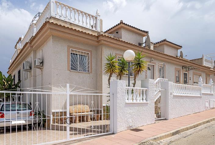 Image No.3-2 Bed Semi-Detached for sale