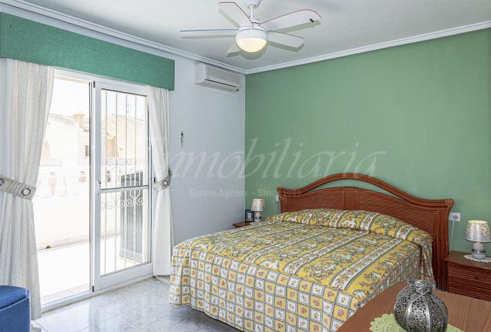 Image No.29-3 Bed Villa / Detached for sale