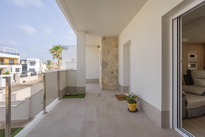 Image No.5-2 Bed Apartment for sale