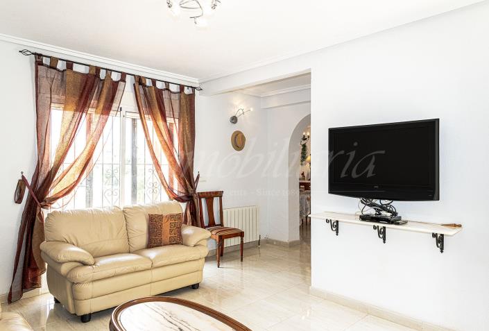 Image No.16-3 Bed Villa / Detached for sale