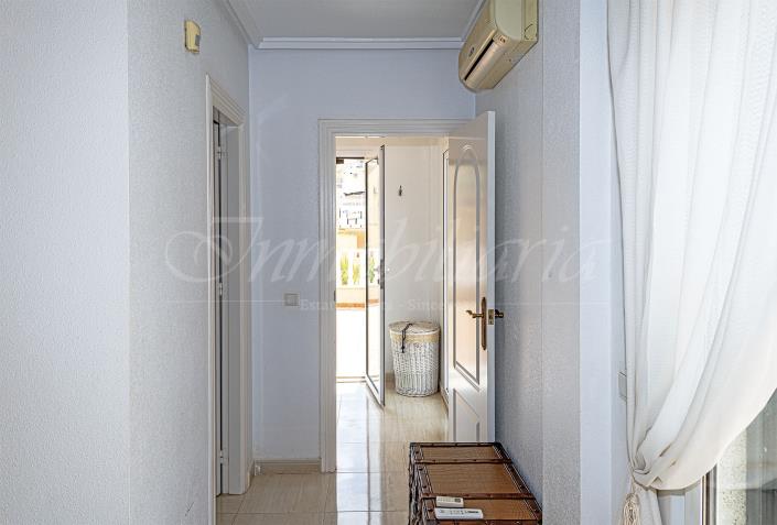 Image No.46-3 Bed Villa / Detached for sale