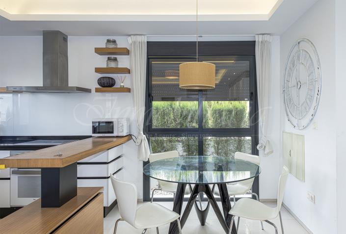 Image No.14-2 Bed Apartment for sale