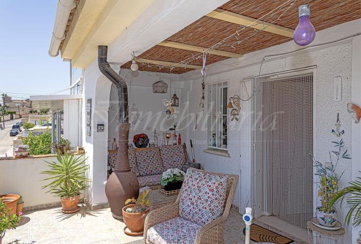 Image No.12-2 Bed Semi-Detached for sale