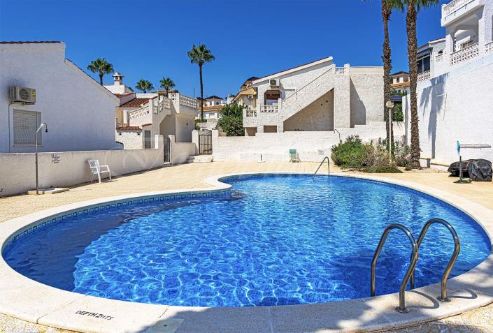 Image No.2-Villa / Détaché de 4 chambres à vendre à Ciudad Quesada