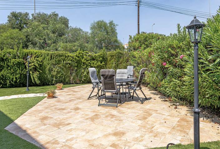 Image No.8-3 Bed Villa / Detached for sale