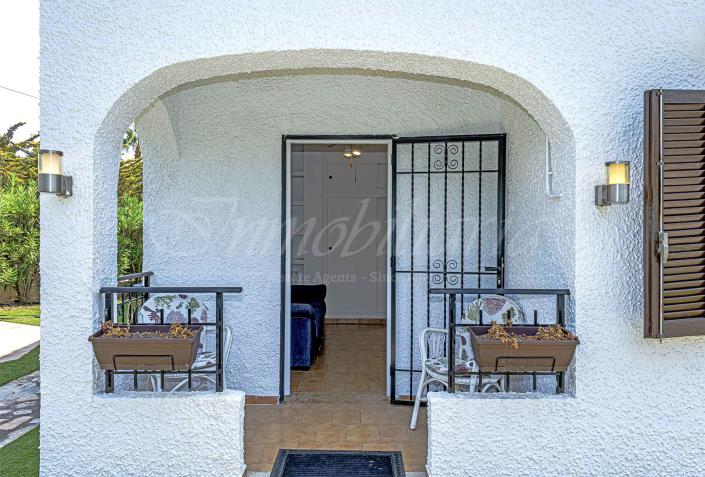 Image No.13-3 Bed Villa / Detached for sale