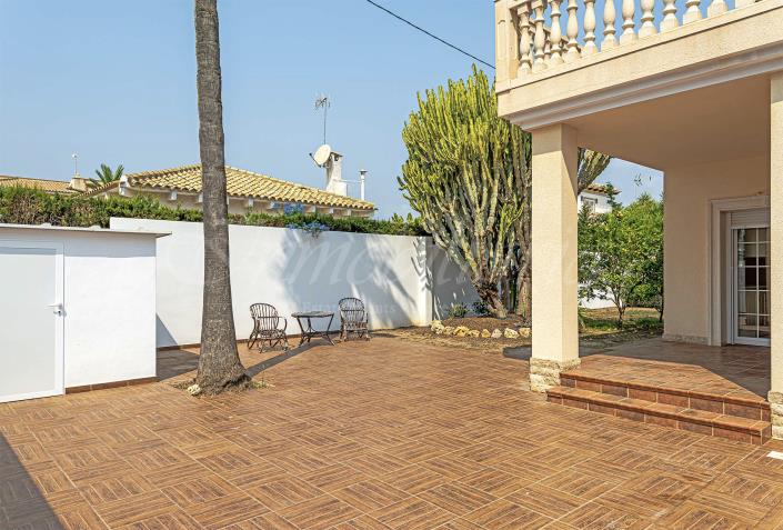 Image No.9-4 Bed Villa / Detached for sale