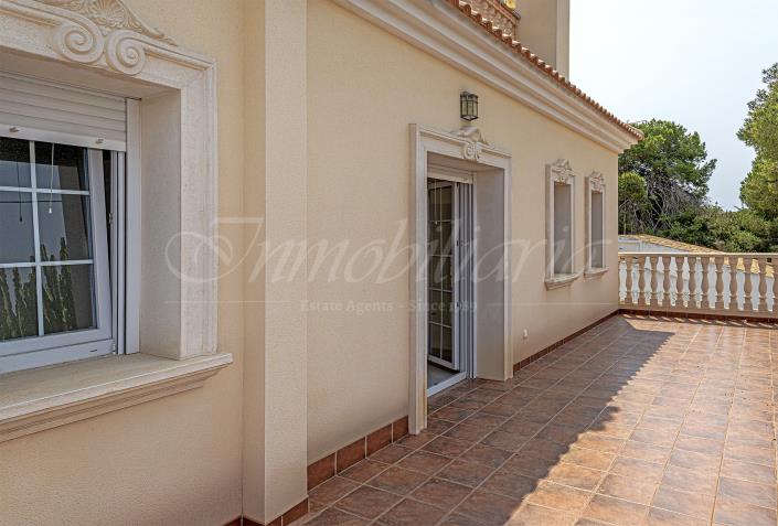 Image No.44-4 Bed Villa / Detached for sale