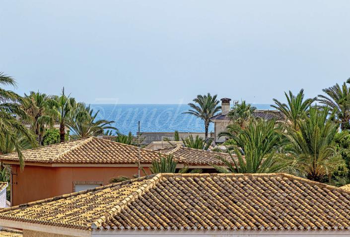 Image No.57-4 Bed Villa / Detached for sale