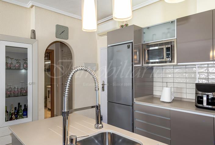 Image No.10-1 Bed Apartment for sale