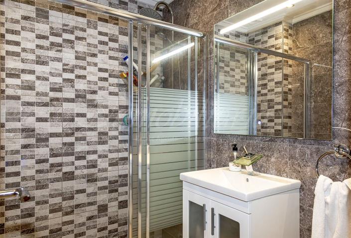 Image No.11-1 Bed Apartment for sale