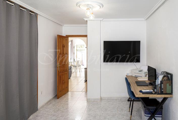 Image No.30-3 Bed Villa / Detached for sale