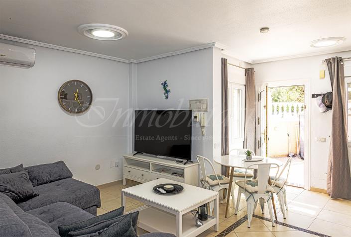 Image No.35-3 Bed Villa / Detached for sale