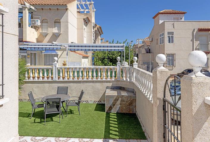 Image No.8-Appartement de 2 chambres à vendre à Orihuela Costa