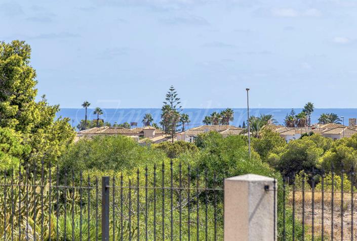 Image No.3-Appartement de 2 chambres à vendre à Orihuela Costa