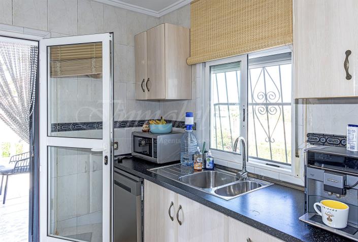 Image No.20-4 Bed Villa / Detached for sale