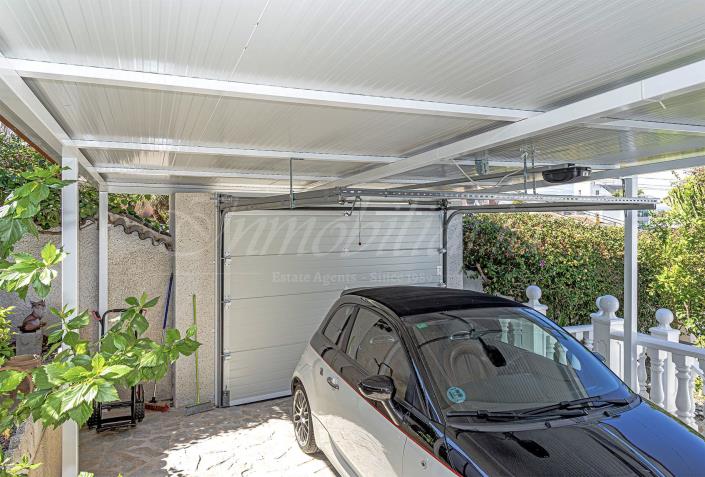 Image No.44-4 Bed Villa / Detached for sale