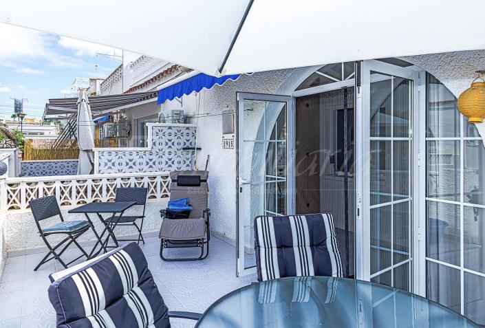 Image No.2-Bungalow de 2 chambres à vendre à Torrevieja