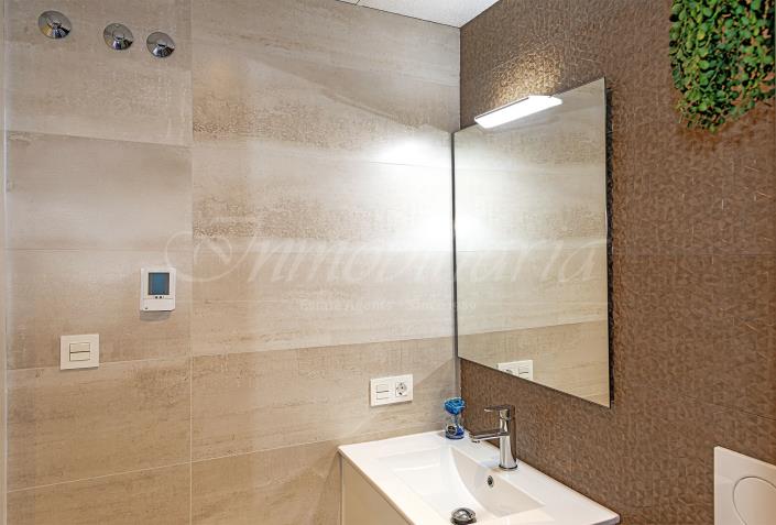 Image No.20-2 Bed Apartment for sale