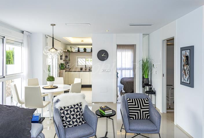 Image No.18-3 Bed Semi-Detached for sale