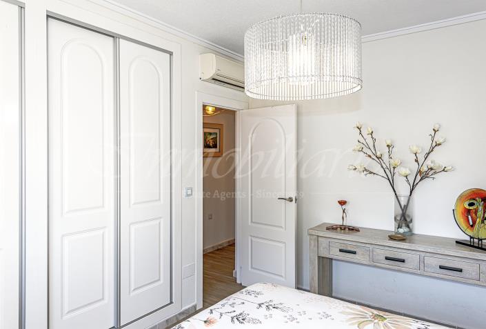 Image No.49-4 Bed Villa / Detached for sale