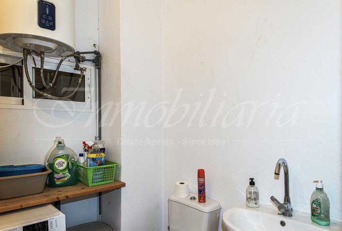 Image No.44-3 Bed Semi-Detached for sale