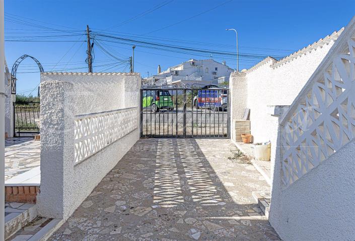 Image No.5-2 Bed Bungalow for sale