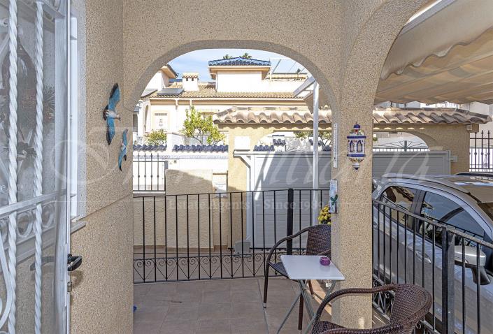 Image No.13-5 Bed Villa / Detached for sale