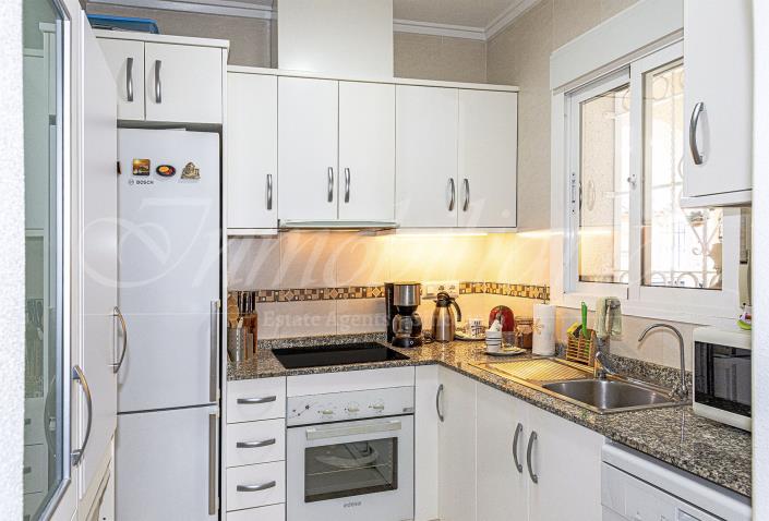 Image No.19-5 Bed Villa / Detached for sale