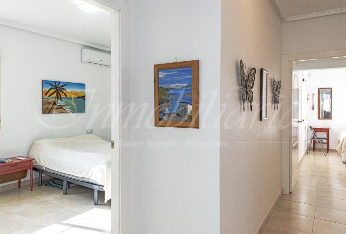 Image No.21-5 Bed Villa / Detached for sale