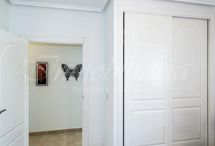 Image No.30-5 Bed Villa / Detached for sale