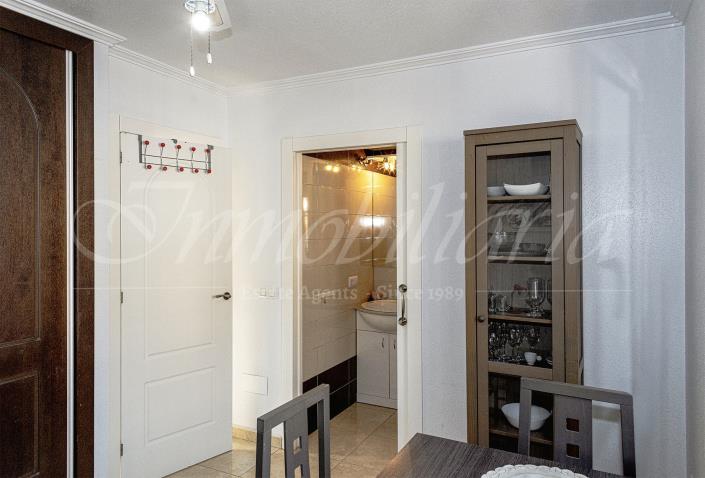 Image No.42-5 Bed Villa / Detached for sale